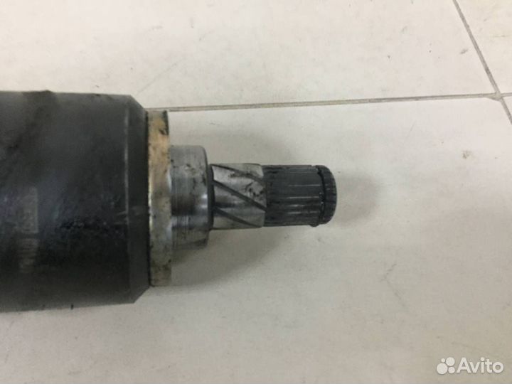 Б/У Полуось передняя правая 3910095F0F nissan