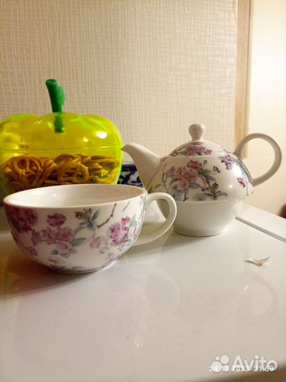 Чайник заварочный с чашкой