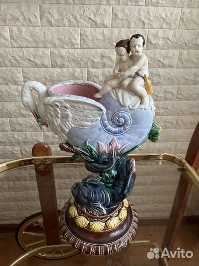 Фарфоровые статуэтка,Западная Европа