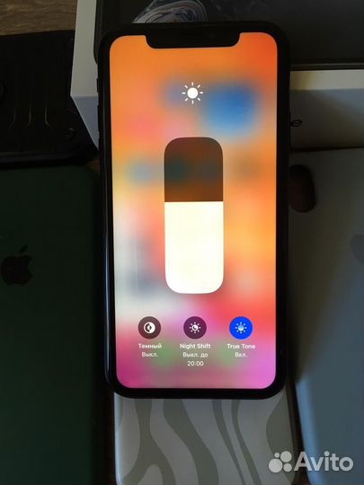 iPhone xr 64gb