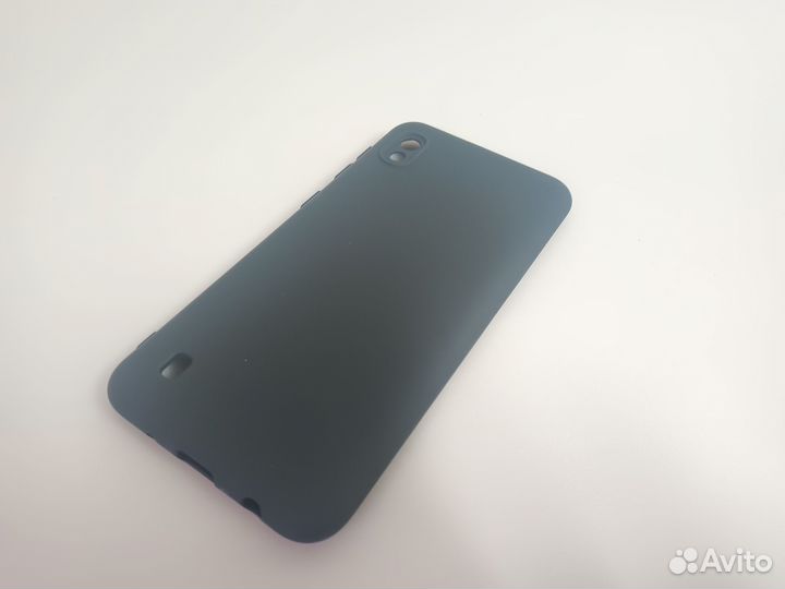 Samsung Galaxy A10, 2/32 ГБ