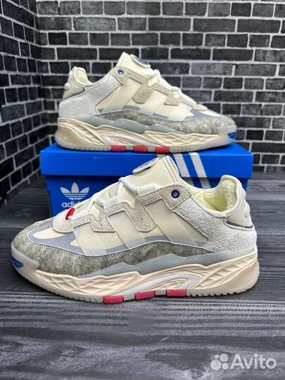 Кроссовки adidas мужские зима