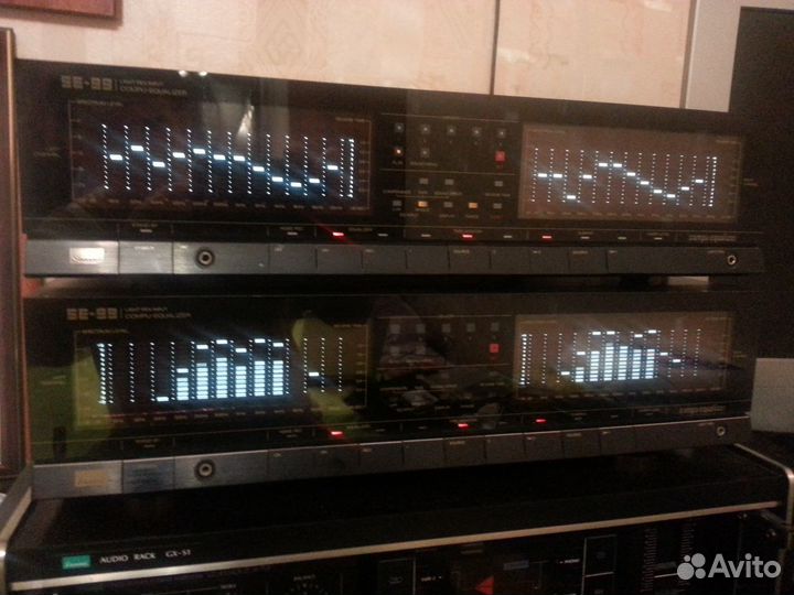 Топовый эквалайзер Sansui SE-99 с пду и микрофоном
