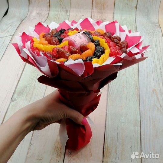 Букет из сухофруктов
