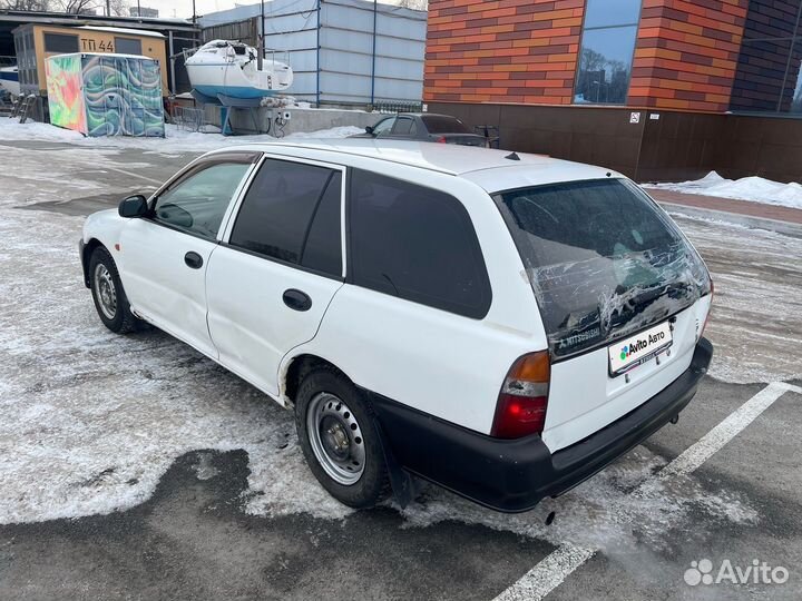 Mitsubishi Libero 1.5 AT, 2000, 154 000 км