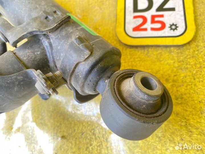 Амортизатор задний правый Lexus