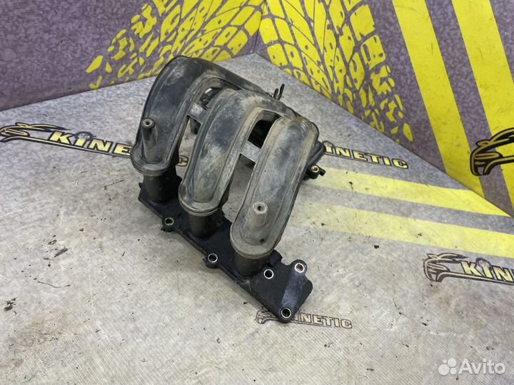 Коллектор впускной Spark Шевроле Спарк М200 0.8