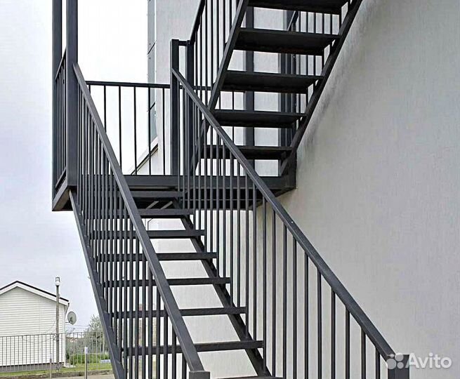 Металлокаркас лестницы/лестница