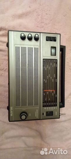 Радиоприемник selena B 215