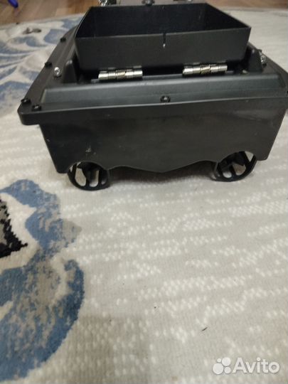 Прикормочный кораблик с gps