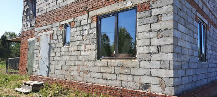 Дом 280 м² на участке 18 сот.