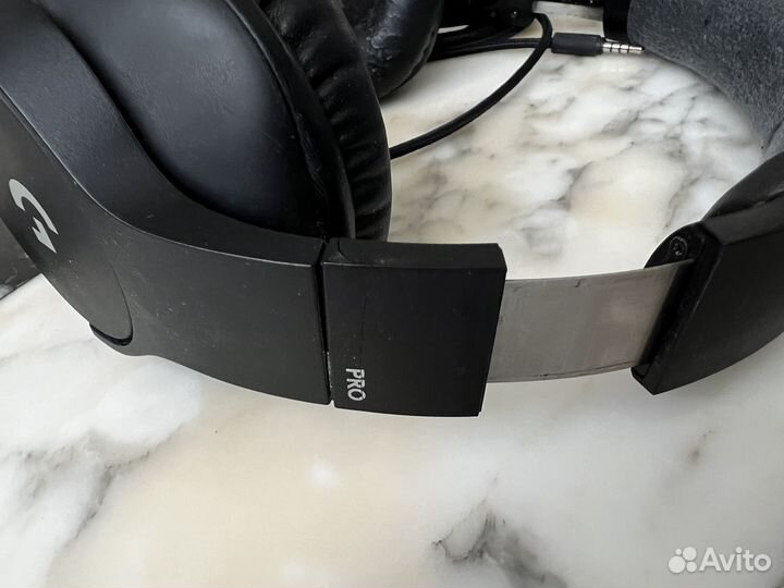 Игровые наушники Logitech G PRO