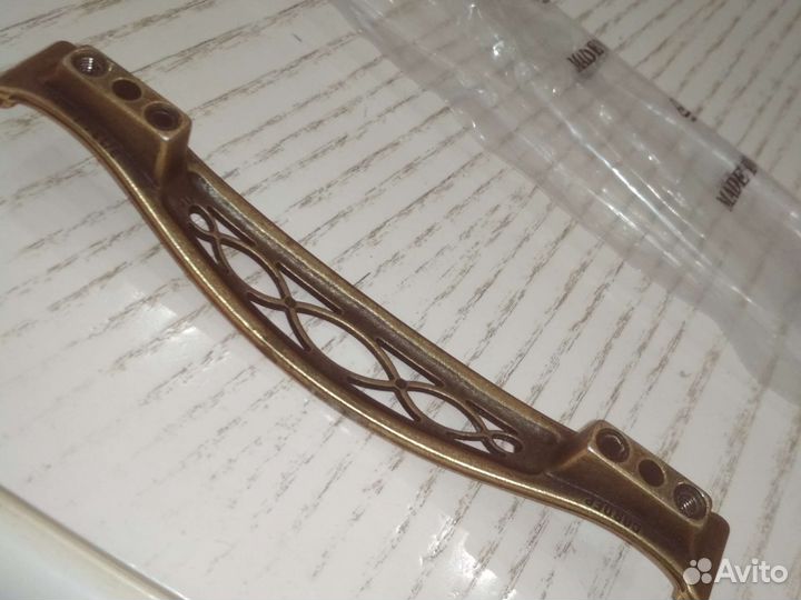 Ручки для мебели