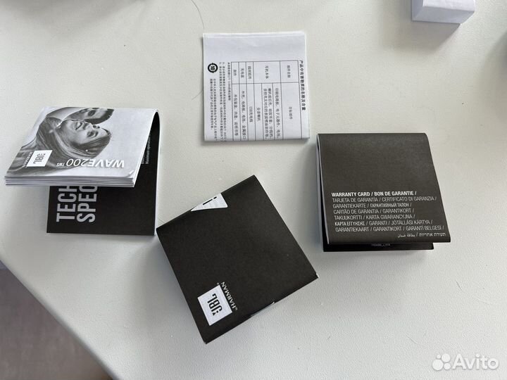 JBL наушники