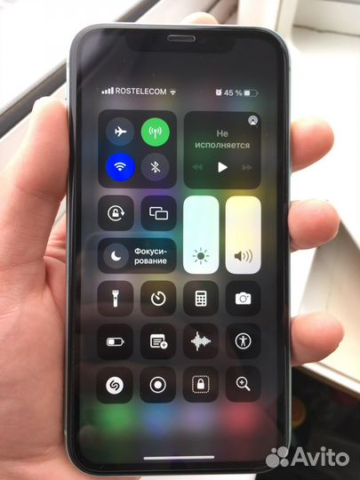 Смартфон Apple iPhone 11 64GB Green