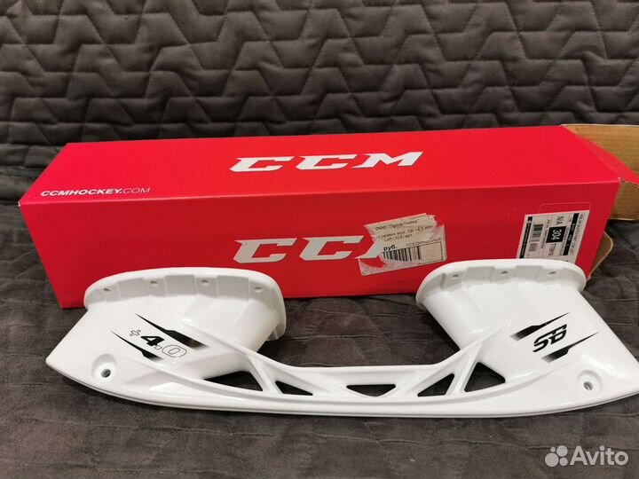Коньки CCM RBZ 13 US Sr, стакан ссм SB +4,0