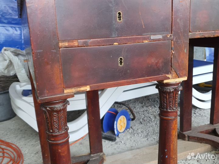 Стол антикварный ампир