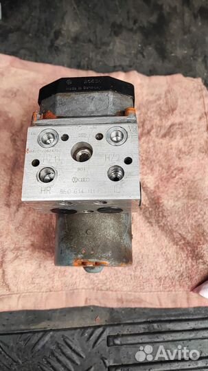 Блок абс 8EO614111F passat b5 1.8 150 MT