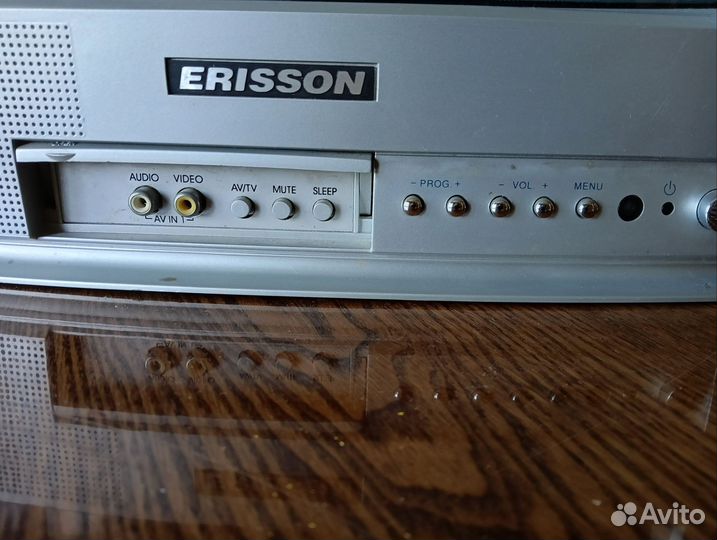 ЭЛТ телевизор 14