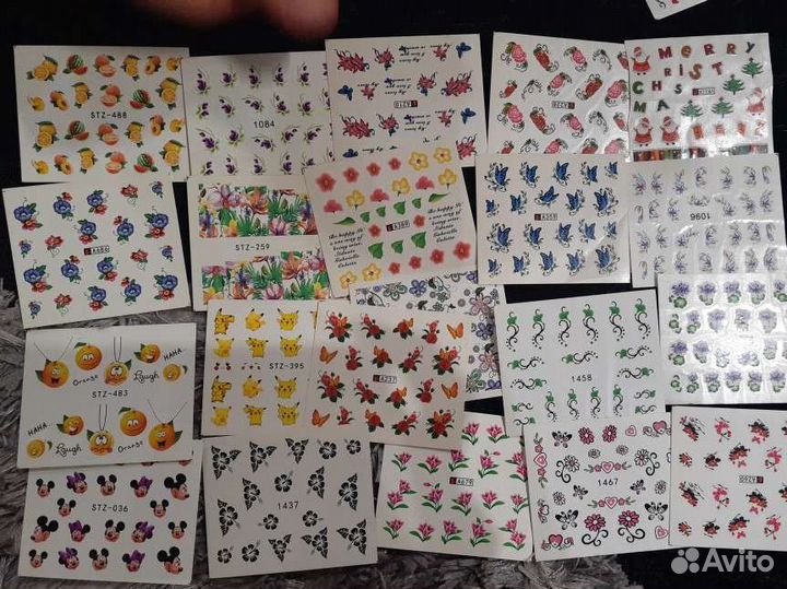 Наклейки для ногтей