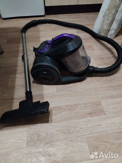 Пылесос Scarlett