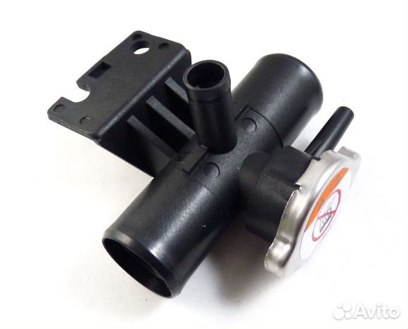 Флянец (тройник) Mitsubishi Lancer 10