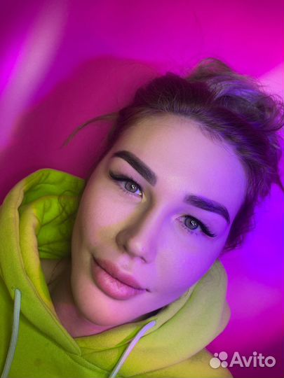 Наращивание ресниц Перманент бровей/век