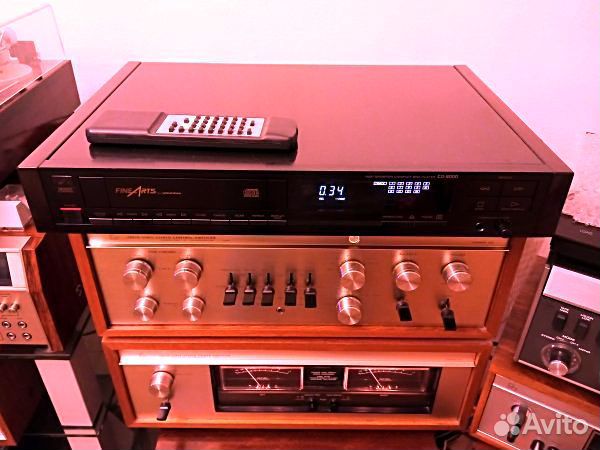 Проигрыватель компакт дисков Grundig CD-9000