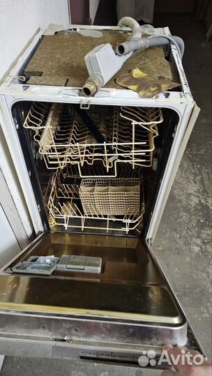 Посудомойка zanussi