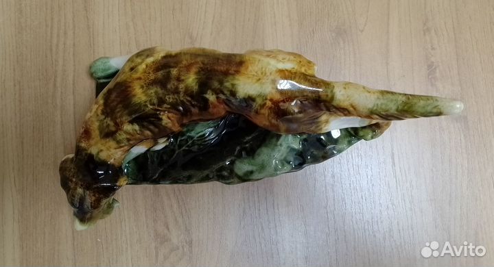 Фарфоровая статуэтка 