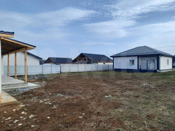 Коттедж 178 м² на участке 8 сот.