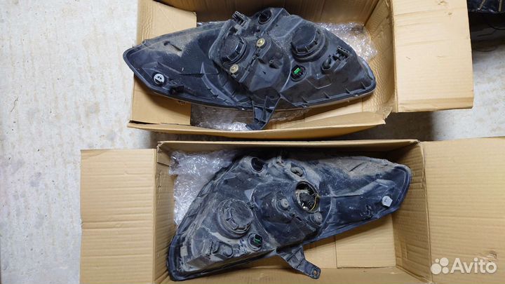 Фара Hyundai grand starex