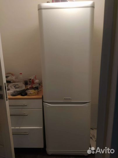 Продам холодильник рабочий