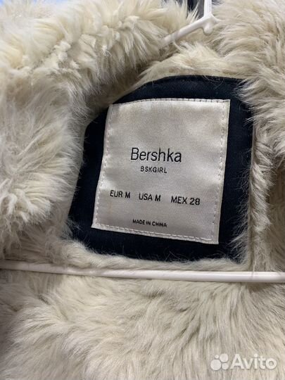 Парка женская Bershka