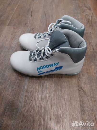 Лыжные ботинки 40 размер