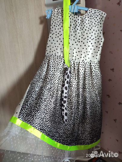 Платье нарядное