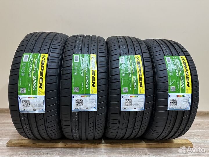 Kapsen Headking S2000 215/45 R18 95W