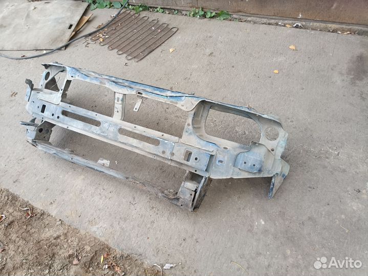 Передняя панель (телевизор) опель астра Ф