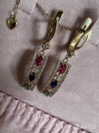 Золотые серьги