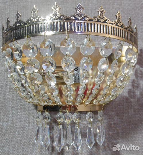 Люстра Бра Maytoni B500-WB1-G золото