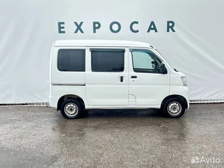 Toyota Pixis Van 0.7 AT, 2013, 187 000 км