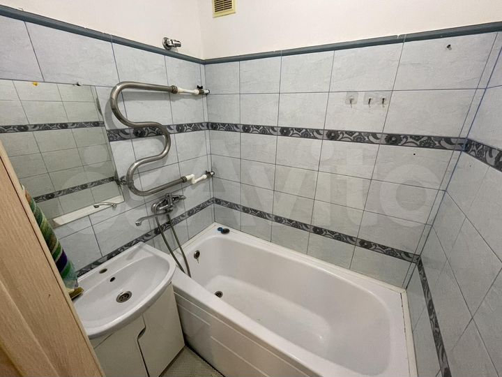 3-к. квартира, 58 м², 3/5 эт.