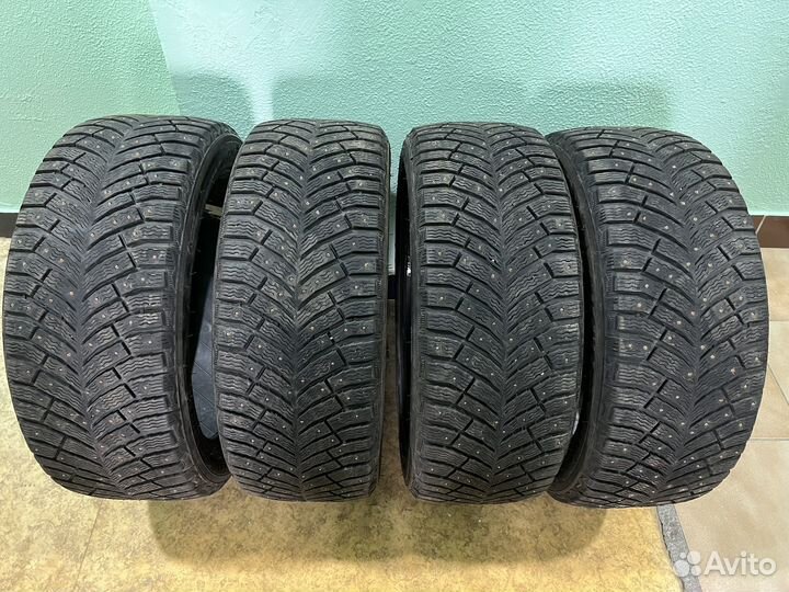 Michelin X-Ice North 4 SUV 225/45 R18