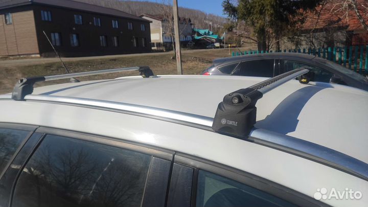 Багажник на рейлинги