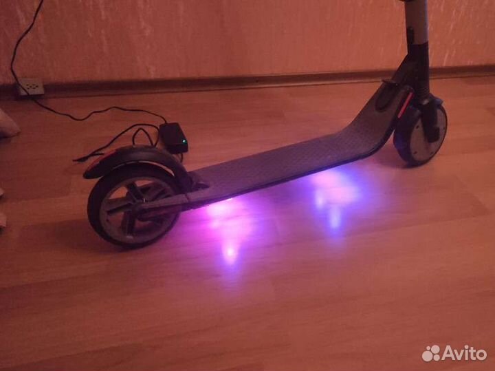 Электросамокат Ninebot Kickscooter ES2, до 100 кг