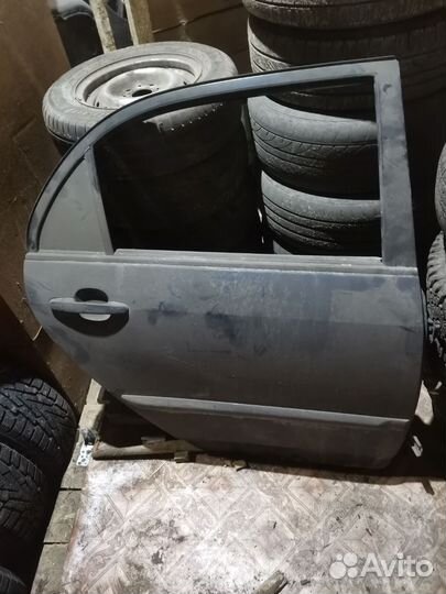 Toyota corolla e 120 2004г.в