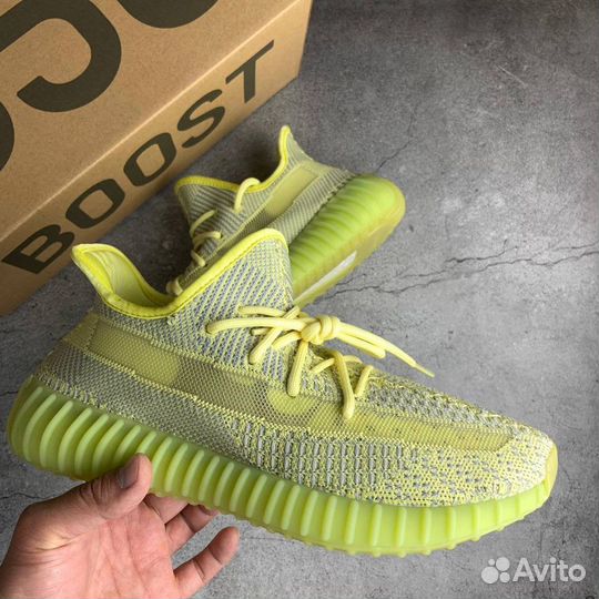 Кроссовки Adidas Yeezy Boost 350 v2 Neon (36-40)