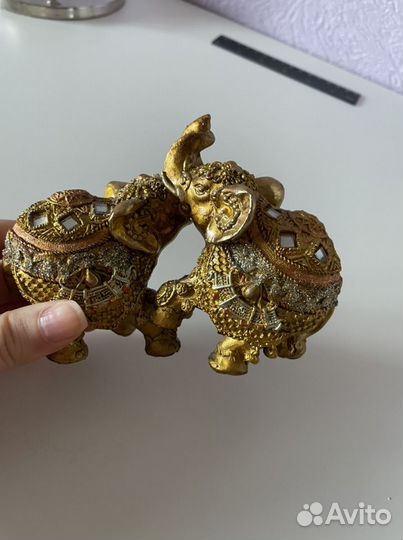 Статуэтка Слон