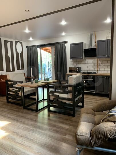 Дом 112 м² на участке 7 сот.