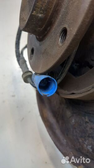 Ступица (кулак, цапфа) левая задняя BMW 5 E39, 1998